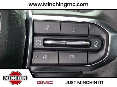 Used 2025 GMC Yukon XL Elevation w/ Technology Package AWD/4WD image 24