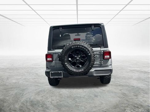 Used 2023 Jeep Wrangler Sport AWD/4WD image 5