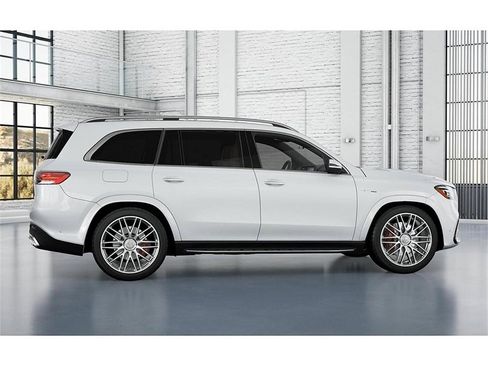 New 2026 Mercedes-Benz GLS 63 AMG 4MATIC image 17