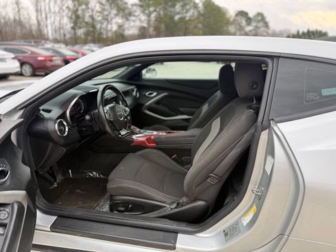Used 2019 Chevrolet Camaro LT RWD image 16