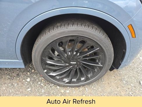 New 2026 Lincoln Aviator Reserve image 9