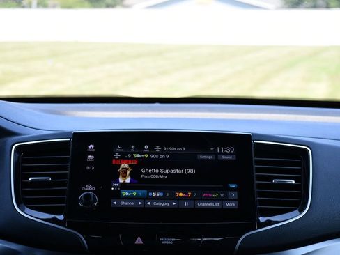 Used 2021 Honda Passport EX-L image 16