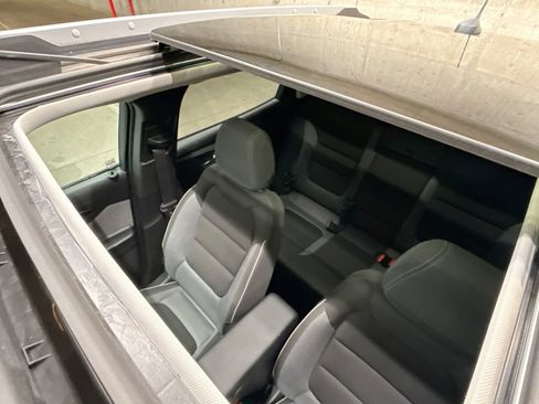Used 2024 Chevrolet TrailBlazer LT w/ Convenience Package AWD/4WD image 24