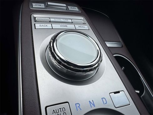 Certified 2023 Genesis GV70 2.5T Advanced w/ Advanced Package image 26