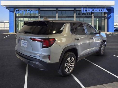Used 2026 GMC Terrain Elevation FWD image 2