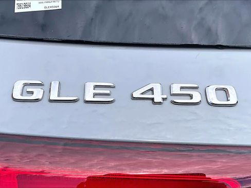 New 2026 Mercedes-Benz GLE 450 4MATIC image 6