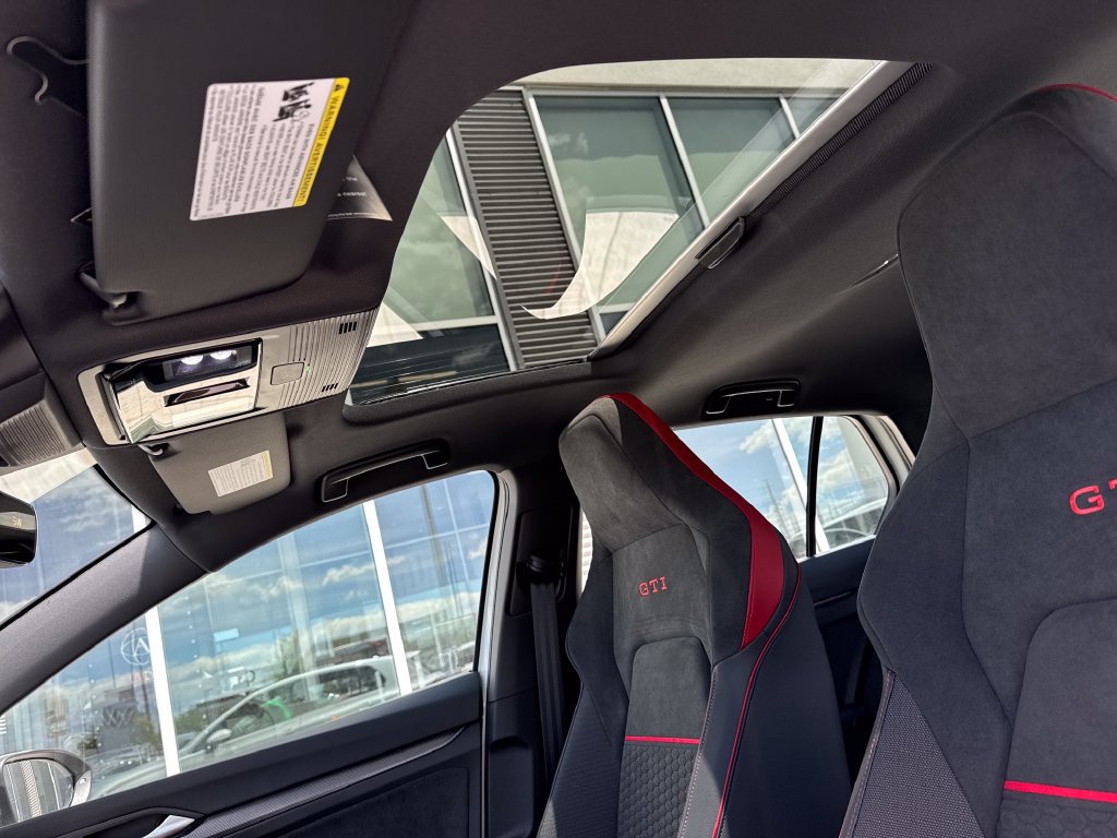 New 2026 Volkswagen GTI SE FWD image 23