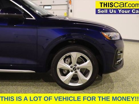 Used 2021 Audi Q5 2.0T Premium Plus w/ Premium Plus Package AWD/4WD image 11