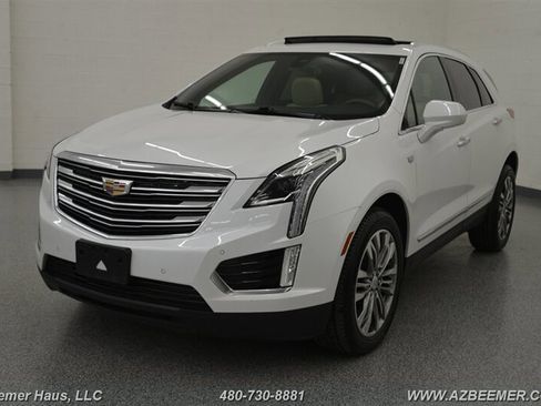 Used 2017 Cadillac XT5 Premium Luxury image 2