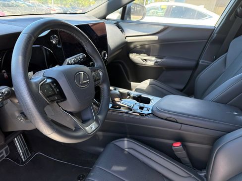 Used 2026 Lexus NX 450h+ F Sport AWD/4WD image 5