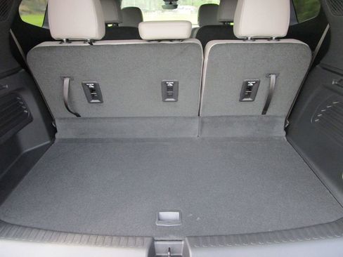 New 2026 GMC Acadia Elevation w/ Elevation Premium Package image 10