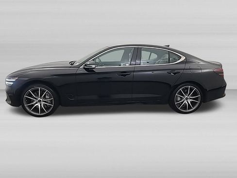Used 2025 Genesis G70 2.5T AWD/4WD image 6