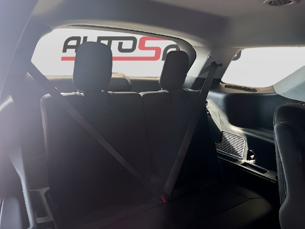 Used 2021 Ford Explorer XLT RWD image 26