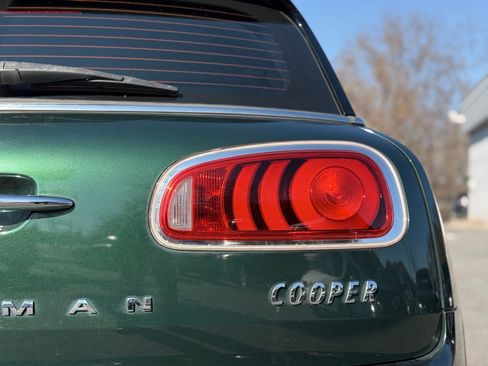 Used 2016 MINI Cooper Clubman image 10