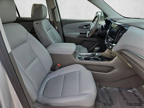 Used 2020 Chevrolet Traverse Premier AWD/4WD image 30