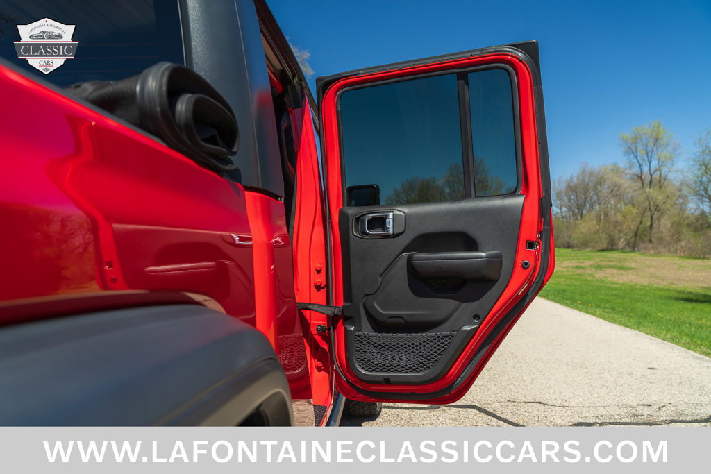 Used 2020 Jeep Gladiator Sport w/ Technology Group AWD/4WD image 50