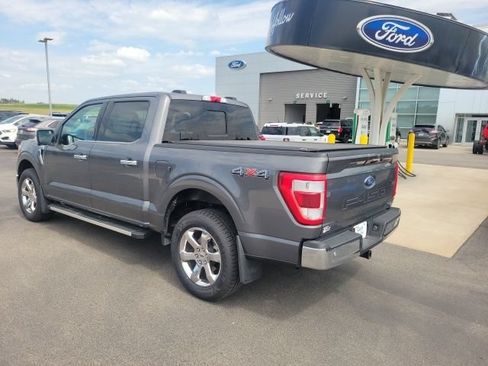 Used 2023 Ford F150 Lariat w/ Trailer Tow Package AWD/4WD image 3