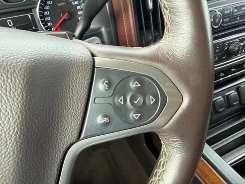 Used 2016 Chevrolet Silverado 1500 High Country w/ High Country Premium Package AWD/4WD image 19