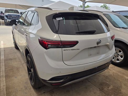 Used 2022 Buick Envision Essence w/ Technology Package II FWD image 6