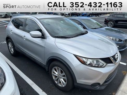 Used 2017 Nissan Rogue Sport S w/ S Appearance Package image 1