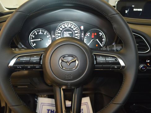 New 2025 MAZDA CX-30 AWD 2.5 S w/ Select Sport Pkg image 18