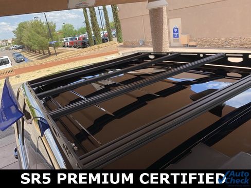 Used 2022 Toyota 4Runner SR5 Premium image 21