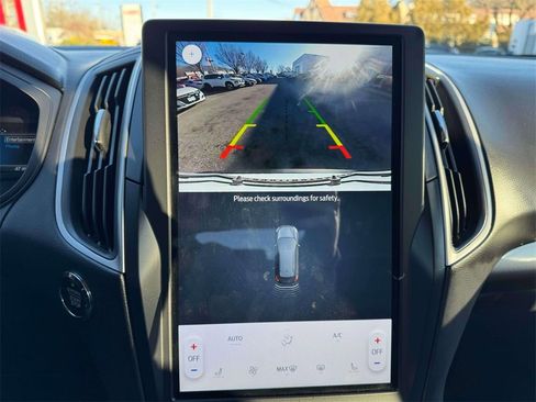 Used 2024 Ford Edge SEL image 29