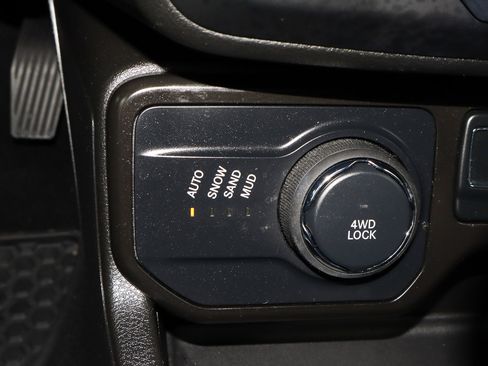 Used 2022 Jeep Renegade Altitude image 11