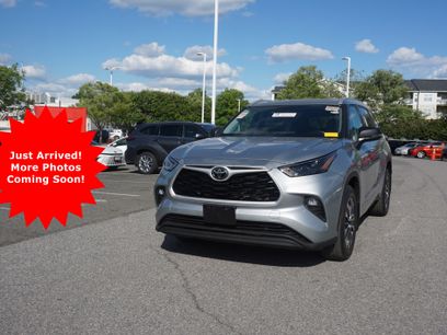 Used 2022 Toyota Highlander XLE