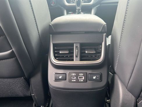 Used 2024 Subaru Outback Limited AWD/4WD image 23