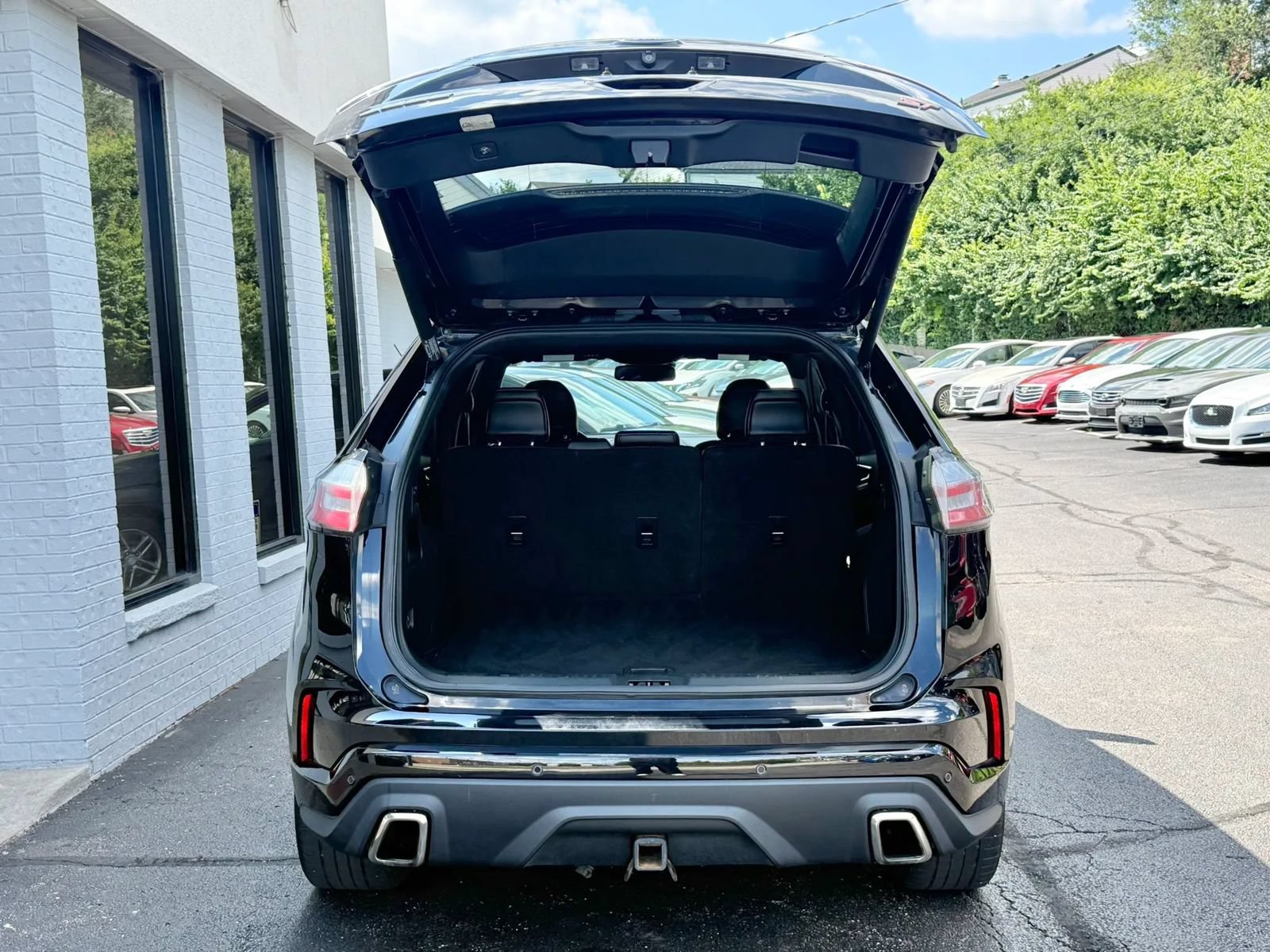 Used 2019 Ford Edge ST w/ Convenience Package AWD/4WD image 9