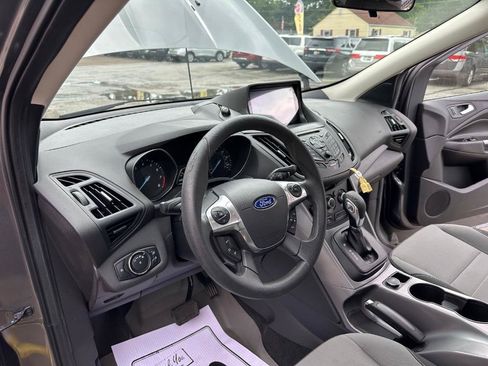 Used 2014 Ford Escape SE FWD image 29
