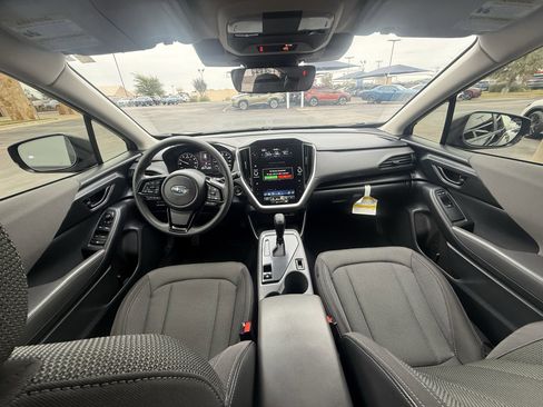 Used 2024 Subaru Crosstrek 2.0i Premium w/ Crosstrek Mirror Package image 20