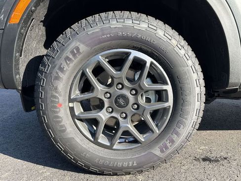 Used 2025 Ford Ranger XLT w/ FX4 Off-Road Package image 10