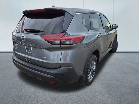 Used 2021 Nissan Rogue S AWD/4WD image 7