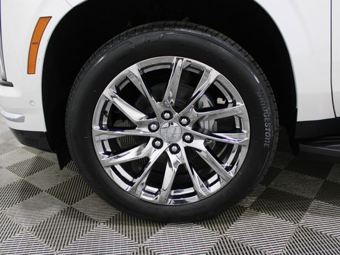 New 2025 Cadillac Escalade Premium Luxury w/ LPO, Radiant Package image 49