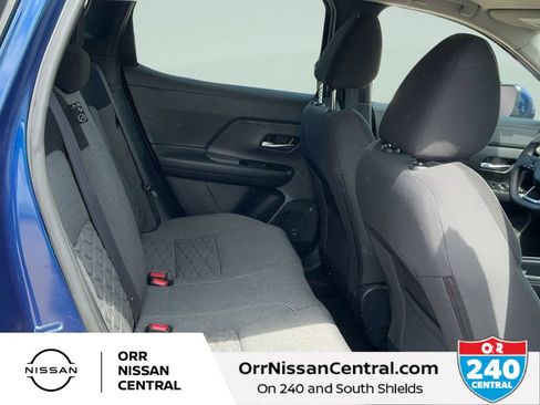 Used 2025 Nissan Kicks SV w/ Illumination Package AWD/4WD image 12