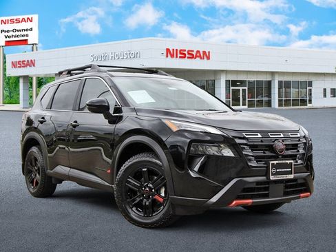 Certified 2025 Nissan Rogue SV w/ Rock Creek Premium Package image 1