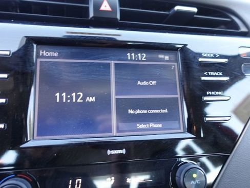 Certified 2020 Toyota Camry SE w/ Convenience Package image 22