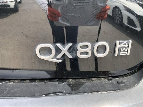 Used 2025 INFINITI QX80 Sensory AWD/4WD image 26