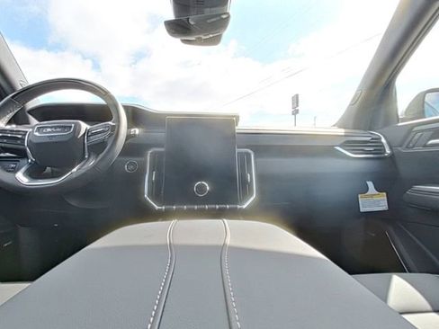 New 2026 GMC Acadia Elevation w/ Super Cruise Package FWD image 26
