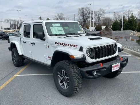 New 2026 Jeep Gladiator Mojave AWD/4WD image 2