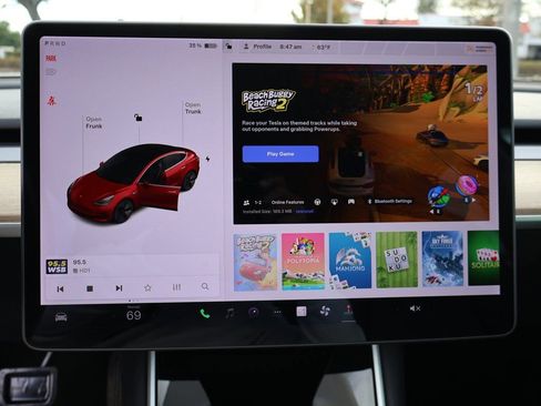 Used 2018 Tesla Model 3 Long Range RWD image 55
