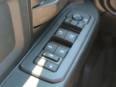 New 2026 RAM 2500 Tradesman AWD/4WD image 21