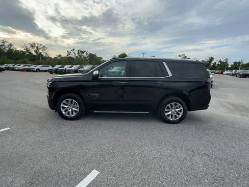 Used 2025 Chevrolet Tahoe Premier AWD/4WD image 5