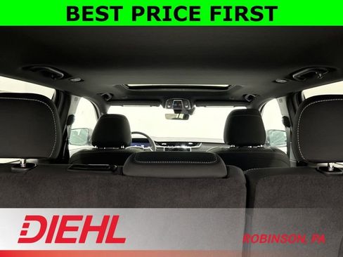 New 2026 Jeep Grand Cherokee Laredo X AWD/4WD image 10