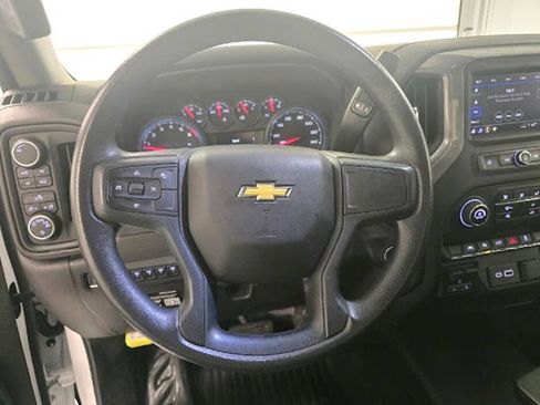 Used 2023 Chevrolet Silverado 1500 W/T w/ Trailering Package AWD/4WD image 10