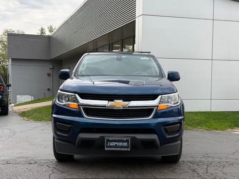 Used 2019 Chevrolet Colorado W/T w/ WT Convenience Package AWD/4WD image 3