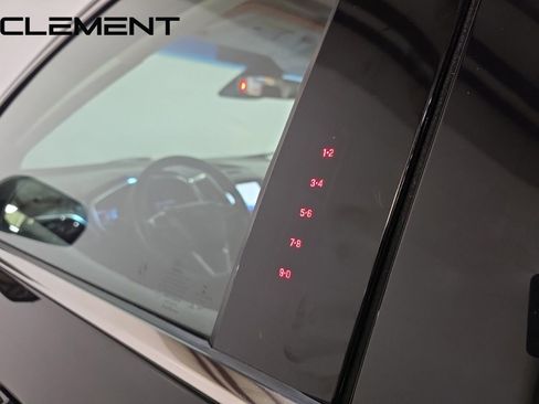 Used 2020 Ford Edge Titanium w/ Cargo Accessory Package image 9