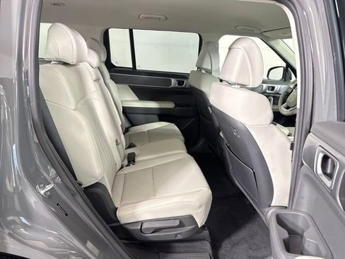 Used 2024 Hyundai Santa Fe SEL image 27